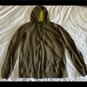 Men’s Prana hoodie